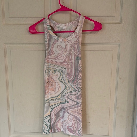 Ultralite women’s large Swirl Pattern Sleeveless Top - Picture 1 of 8